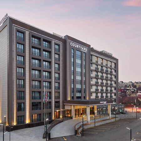 Courtyard By Marriott Tashkent Hotell Exteriör bild